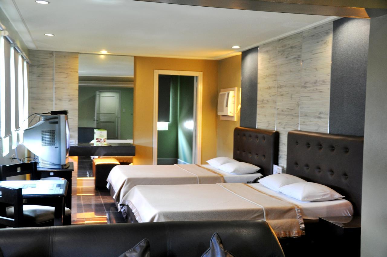 Jardin De Rosal Hotel Pasig City Ngoại thất bức ảnh